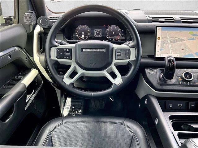 Used 2024 Land Rover Defender 110 SE image 7