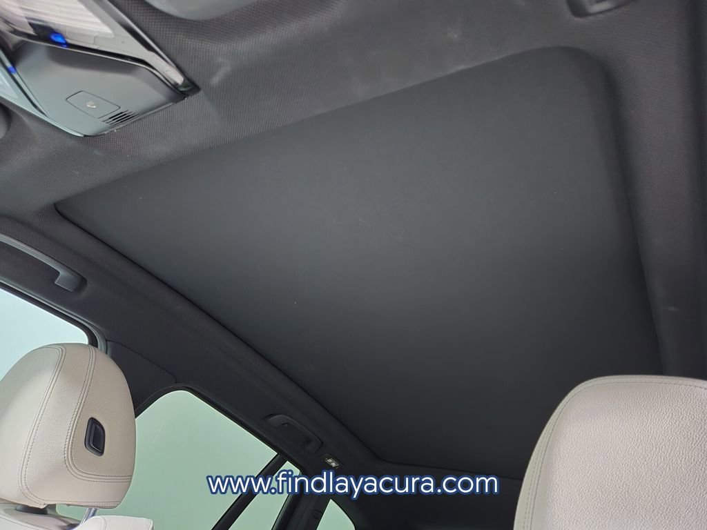 Used 2021 BMW X3 sDrive30i w/ Premium Package image 11