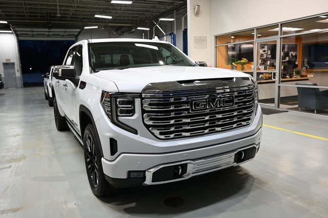 New 2026 GMC Sierra 1500 Denali image 3