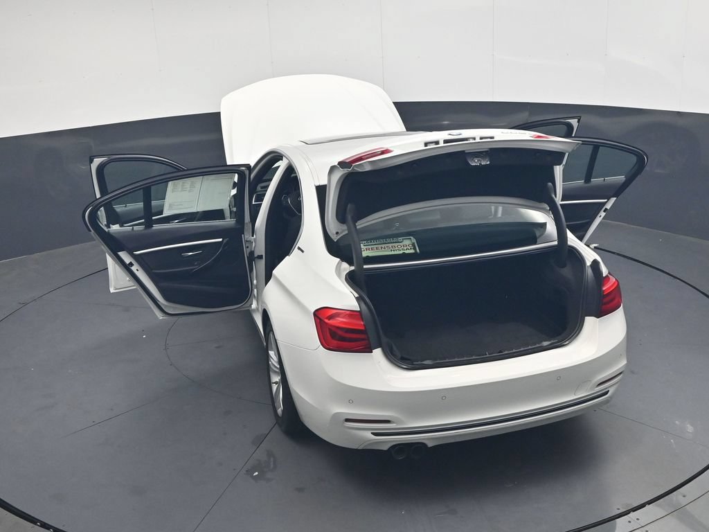 Used 2018 BMW 330e RWD image 45