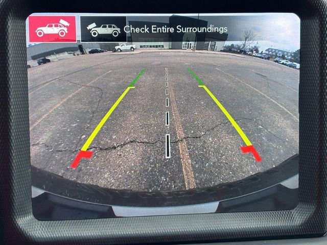 Used 2022 Jeep Wrangler Unlimited Rubicon w/ Cold Weather Group AWD/4WD image 22