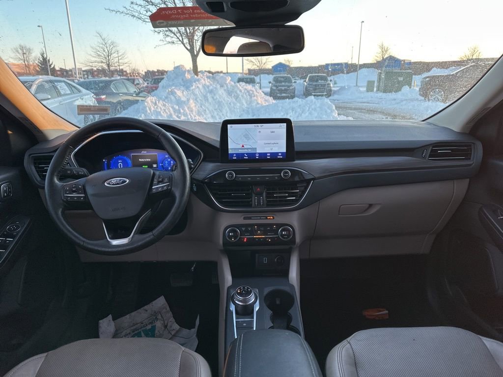 Used 2020 Ford Escape Titanium image 19