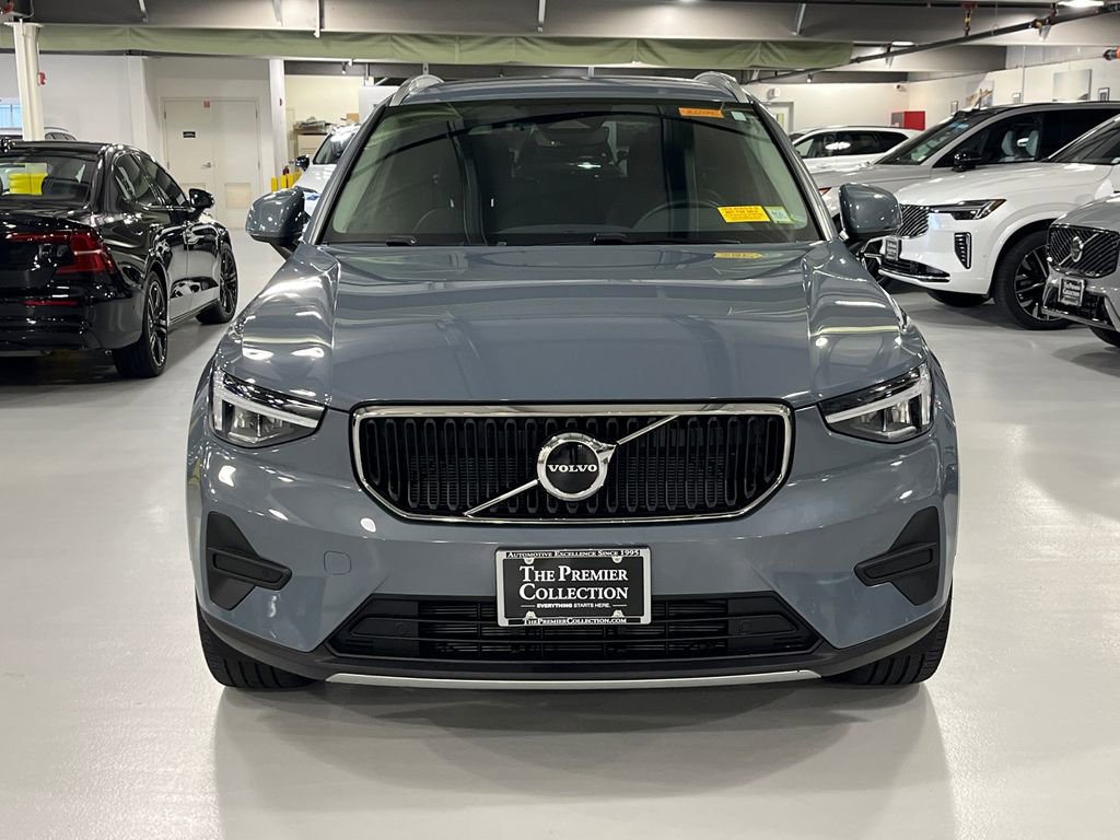 Certified 2023 Volvo XC40 B5 Core w/ Convenience Package AWD/4WD image 6