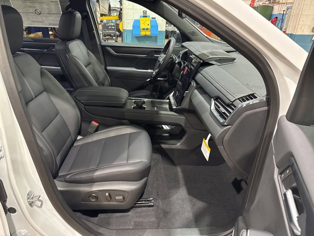 New 2026 GMC Acadia Elevation w/ Black Edition image 41