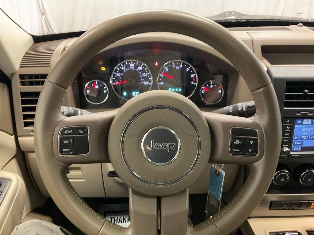 Used 2012 Jeep Liberty Sport w/ Popular Equipment Group AWD/4WD image 4