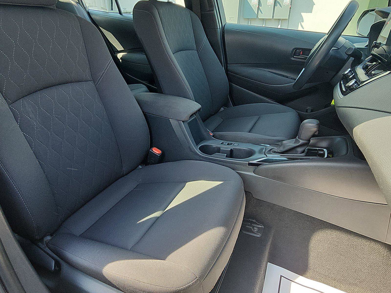 Used 2024 Toyota Corolla LE image 23