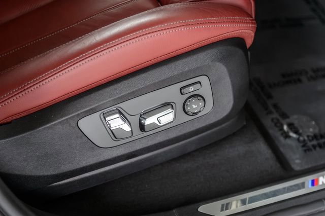Used 2022 BMW X6 xDrive40i w/ M Sport Package AWD/4WD image 43