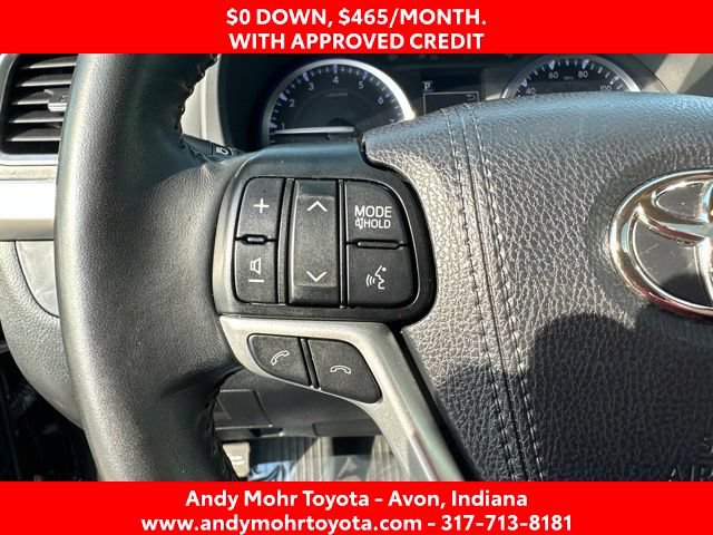 Used 2019 Toyota Highlander SE AWD/4WD image 16