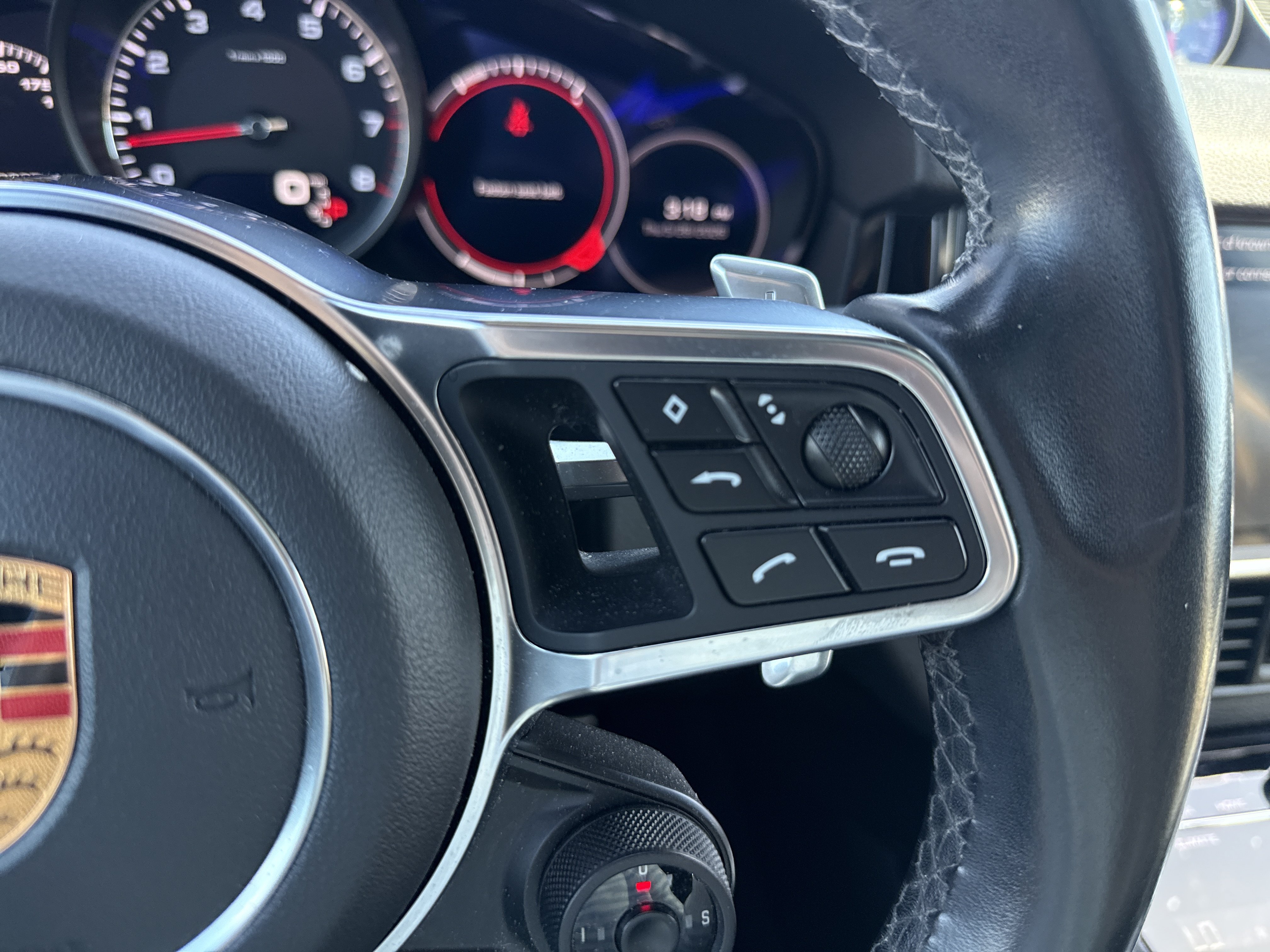 Used 2019 Porsche Cayenne S AWD/4WD image 23