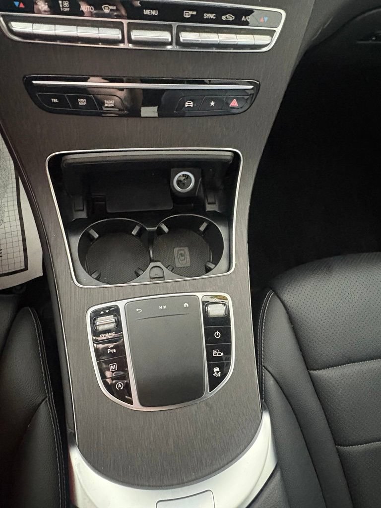 Used 2021 Mercedes-Benz GLC 300 4MATIC image 20