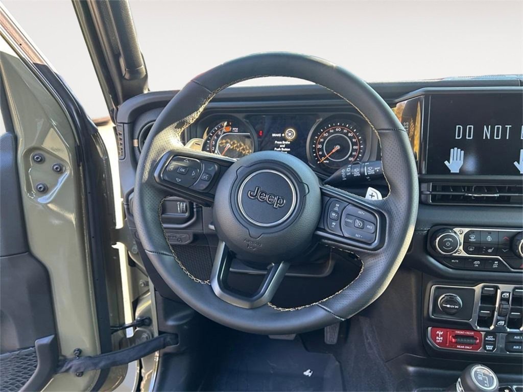 New 2025 Jeep Wrangler Unlimited Rubicon 392 image 13