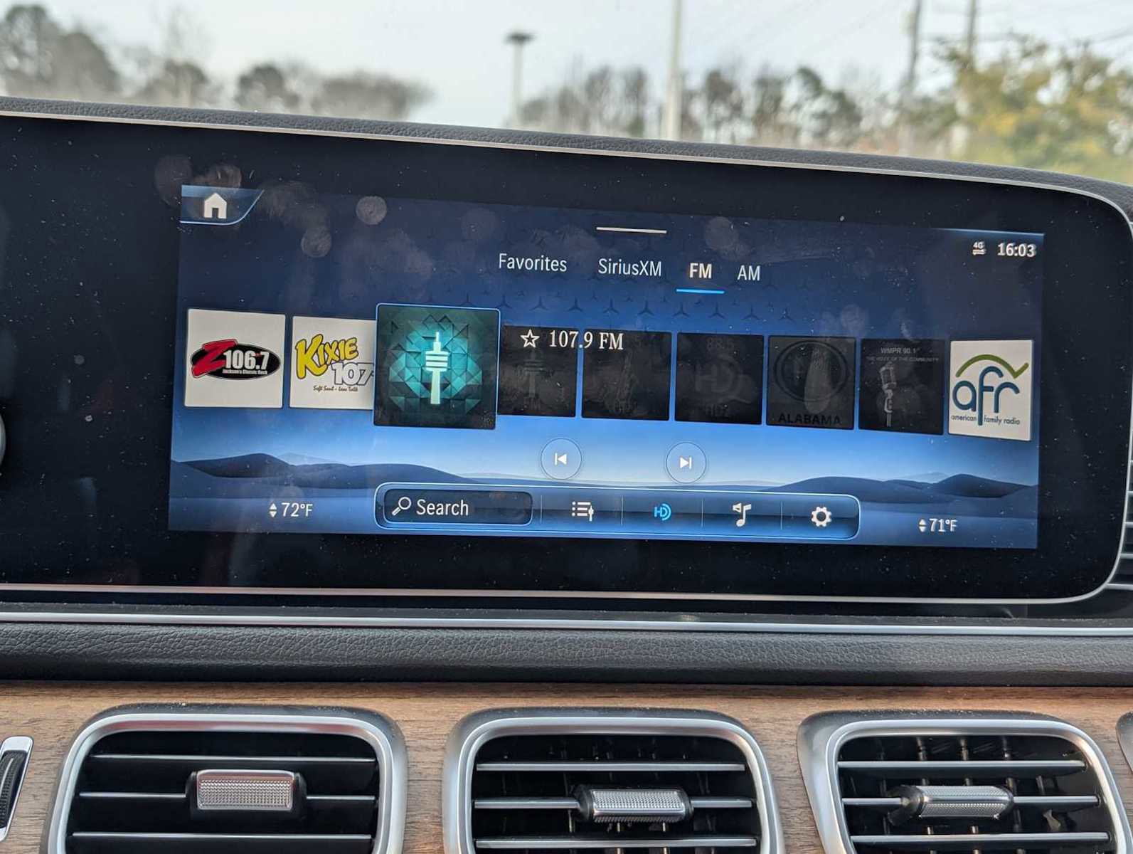 Certified 2025 Mercedes-Benz GLE 450 4MATIC image 16