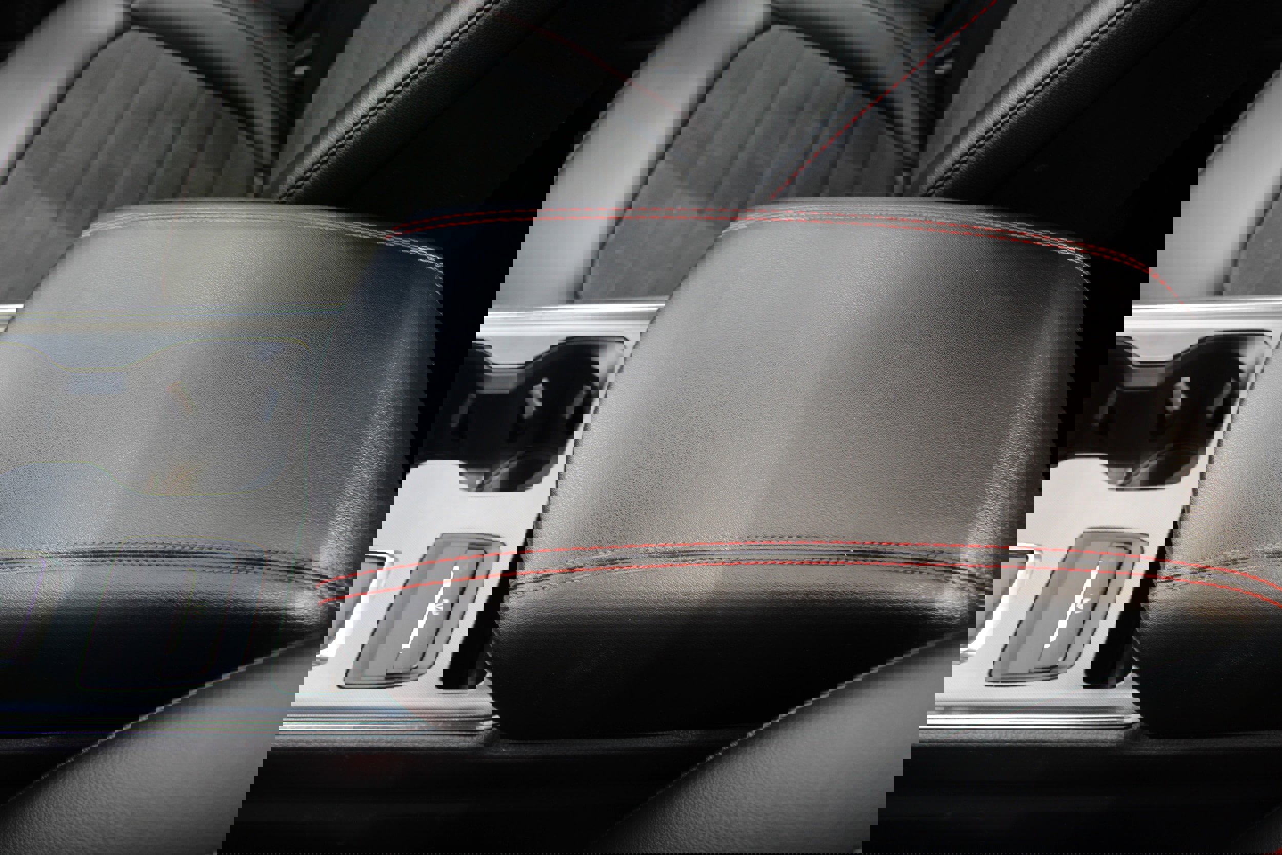 Used 2023 Ford Edge ST-Line image 34