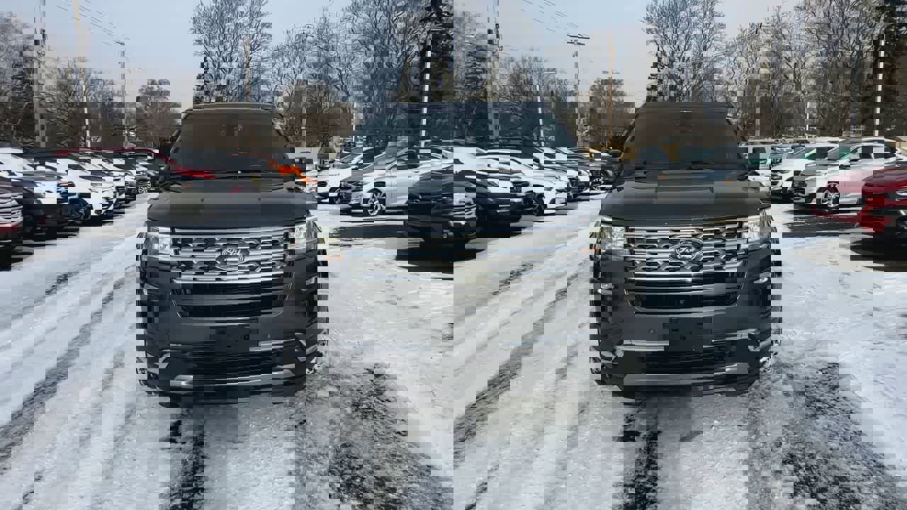 Used 2018 Ford Explorer Limited w/ Equipment Group 301A image 3