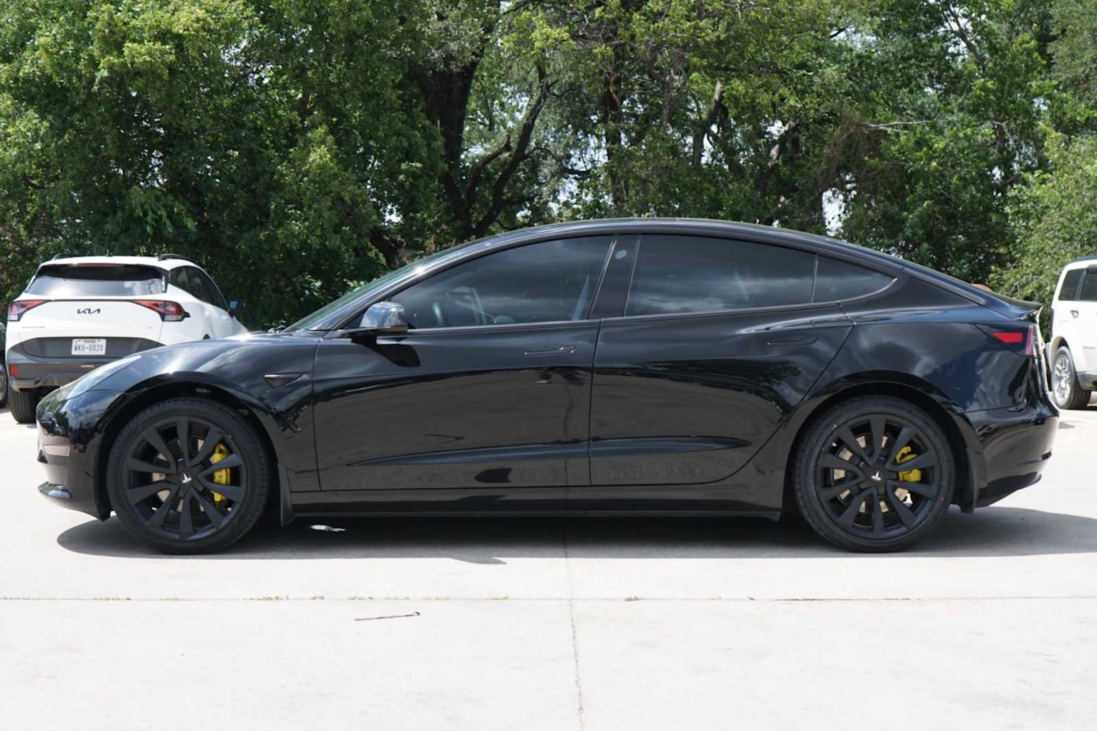 Used 2019 Tesla Model 3 Long Range RWD image 4