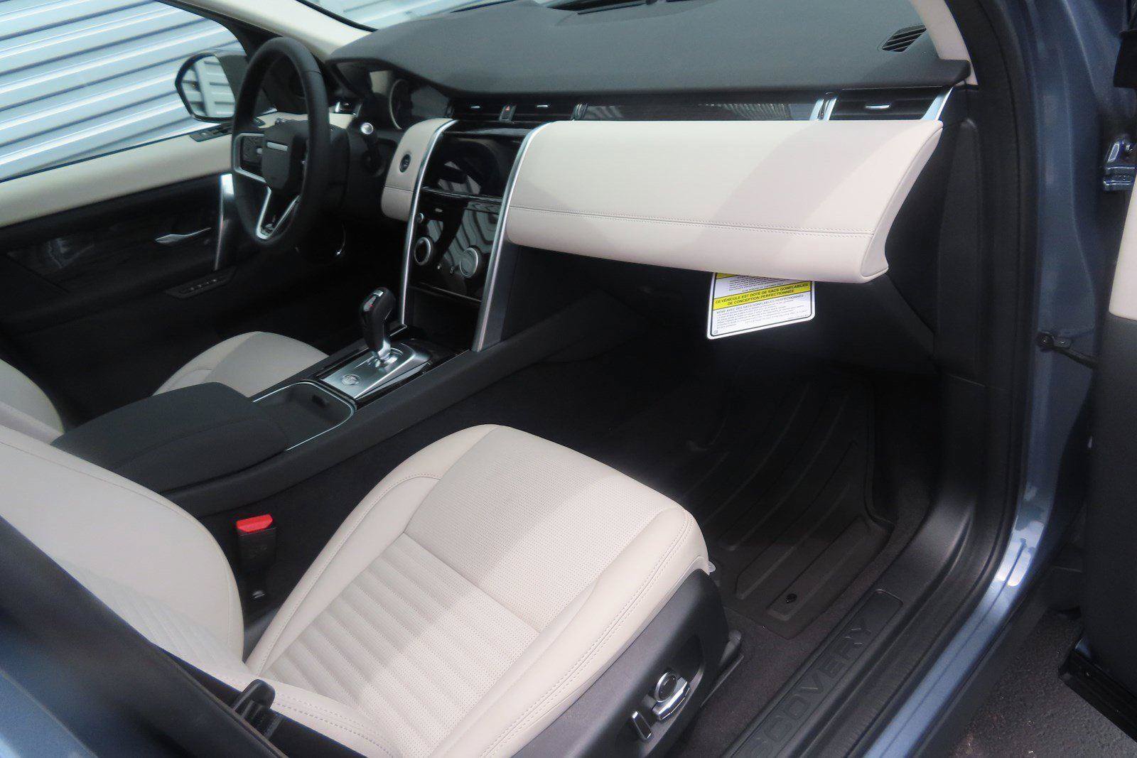 Used 2023 Land Rover Discovery Sport SE AWD/4WD image 20