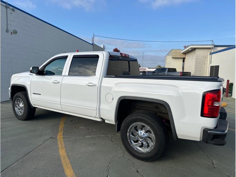 Used 2016 GMC Sierra 1500 SLE w/ SLE Value Package image 11