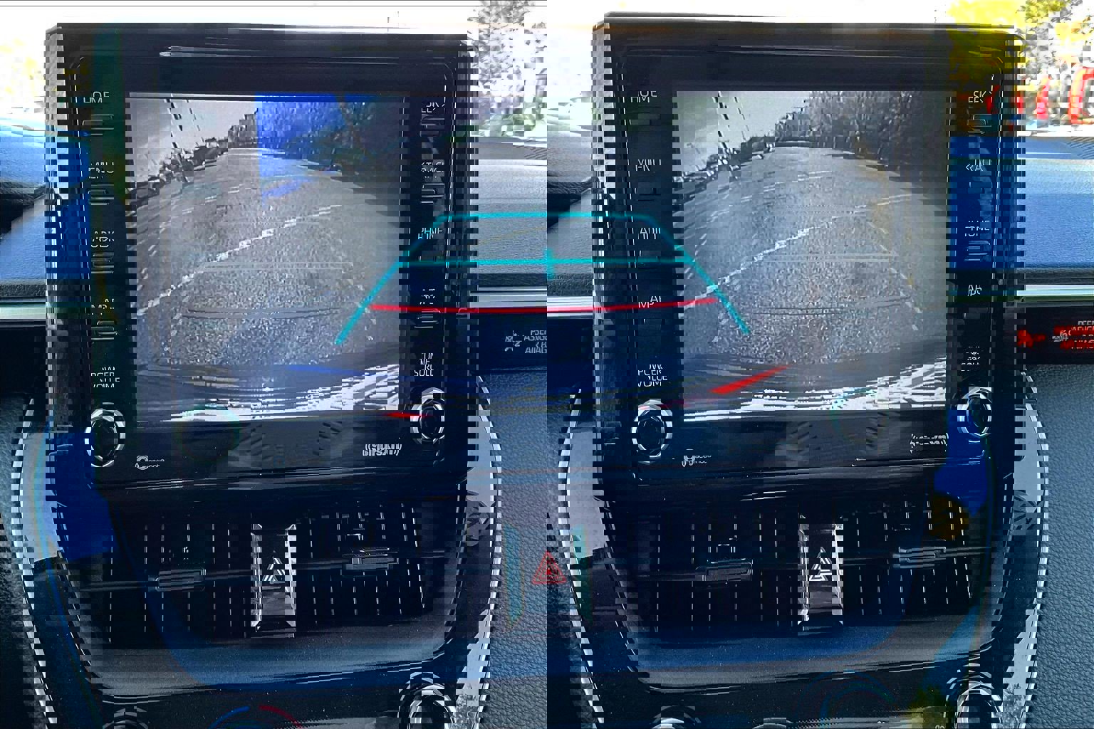 Used 2022 Toyota Corolla LE image 20