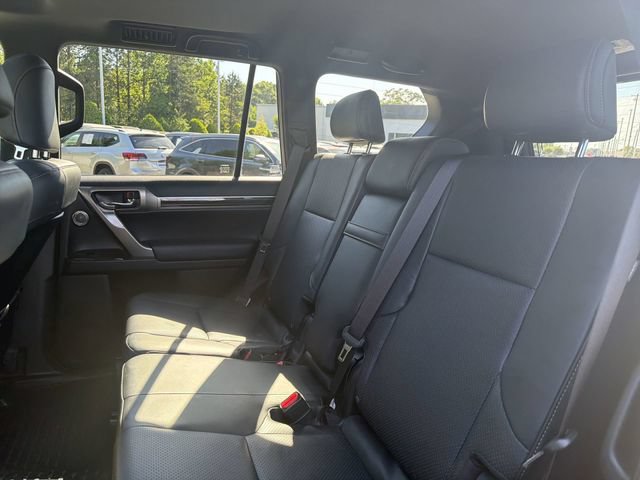 Used 2020 Lexus GX 460 Luxury w/ Accessory Package AWD/4WD image 23