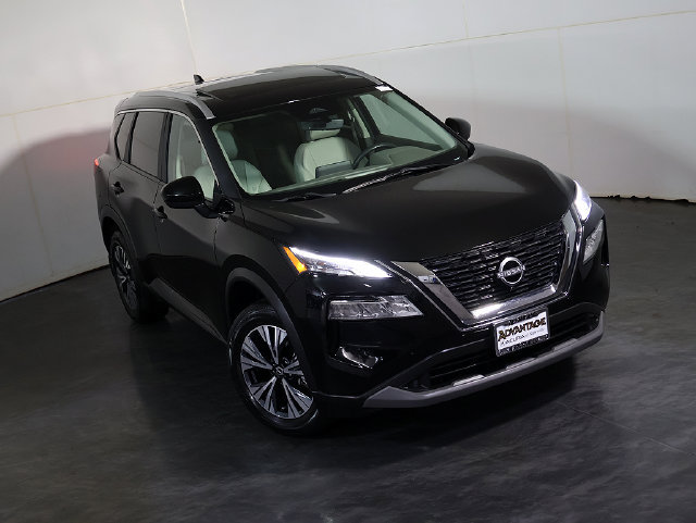 Used 2023 Nissan Rogue SV w/ SV Premium B Package FWD image 7