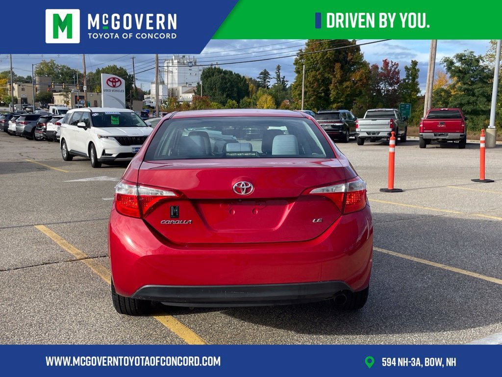 Used 2015 Toyota Corolla LE FWD image 4