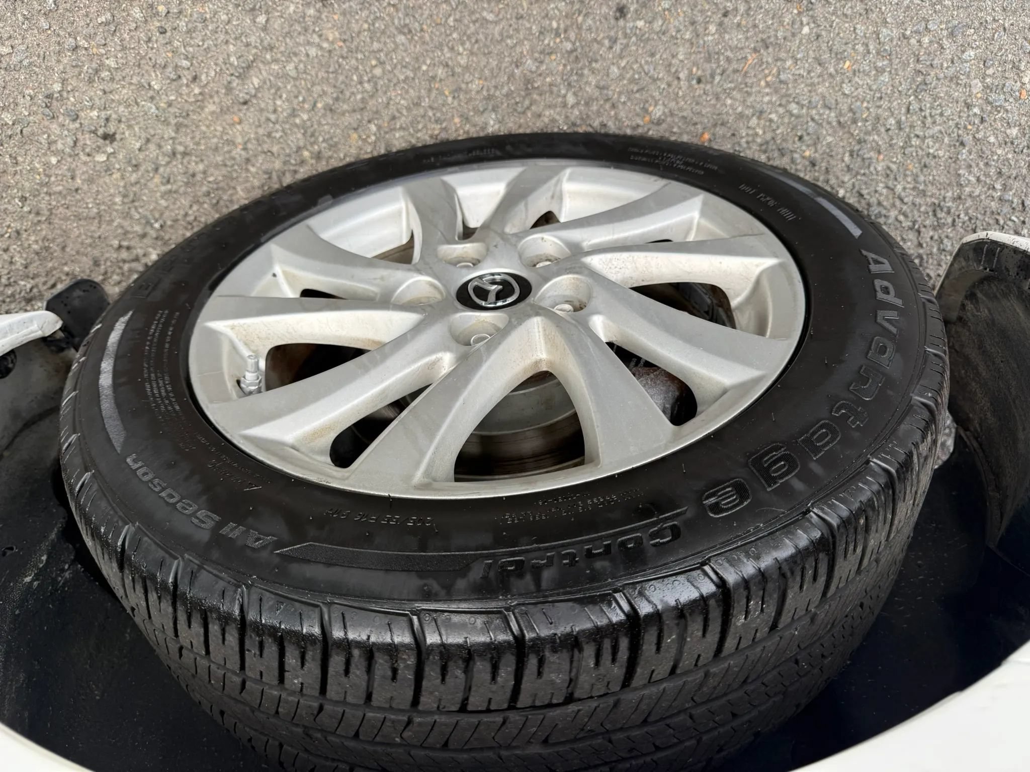 Used 2013 MAZDA MAZDA3 i Touring FWD image 36