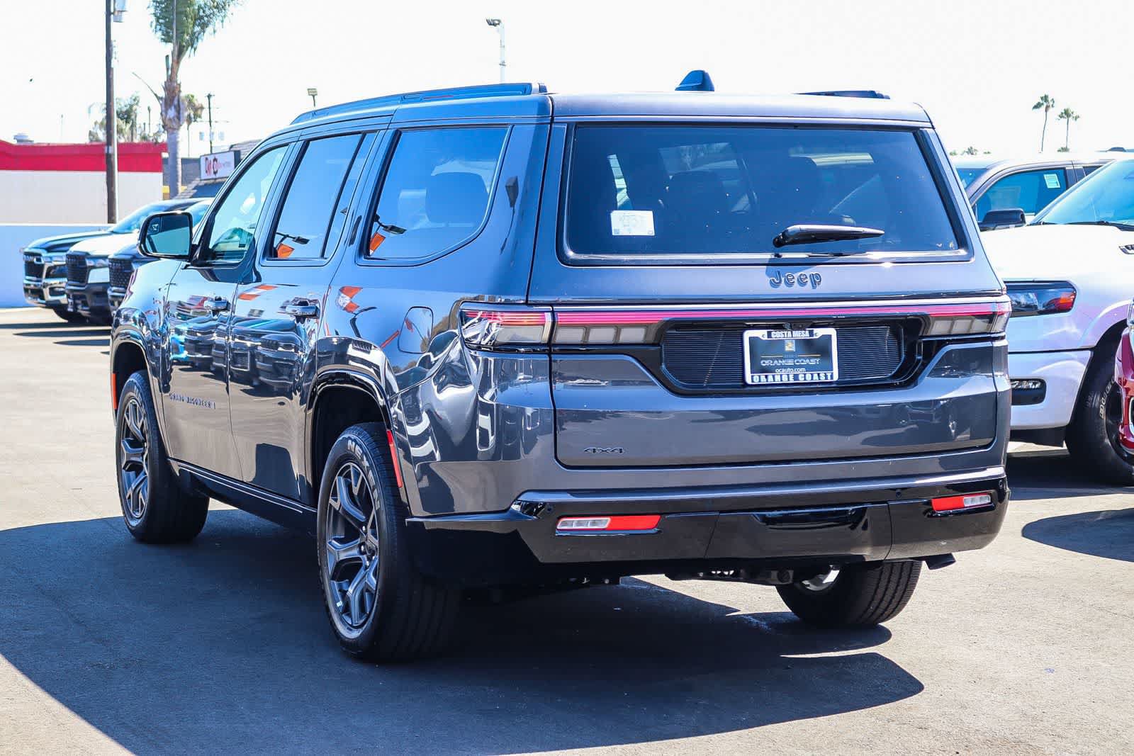 New 2026 Jeep Grand Wagoneer Limited w/ Premium Group II AWD/4WD image 6