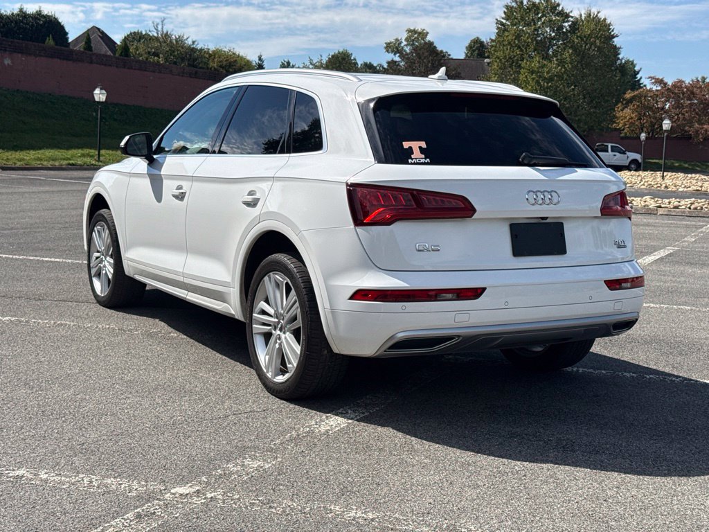 Used 2018 Audi Q5 2.0T Premium Plus w/ Premium Plus Package AWD/4WD image 8