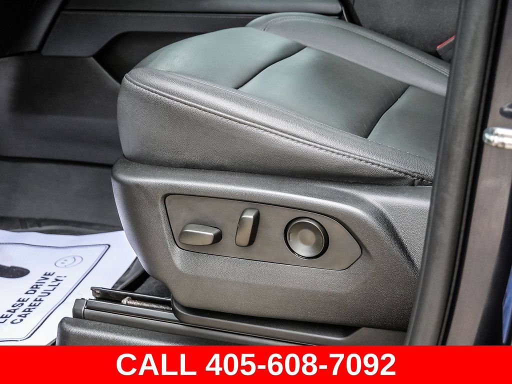 Used 2023 Chevrolet Suburban Z71 w/ Off-Road Capability Package AWD/4WD image 36