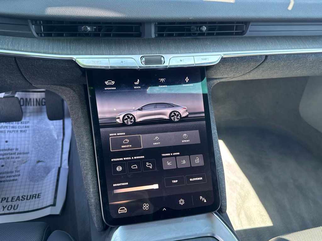Used 2024 Lucid Air Touring AWD/4WD image 11