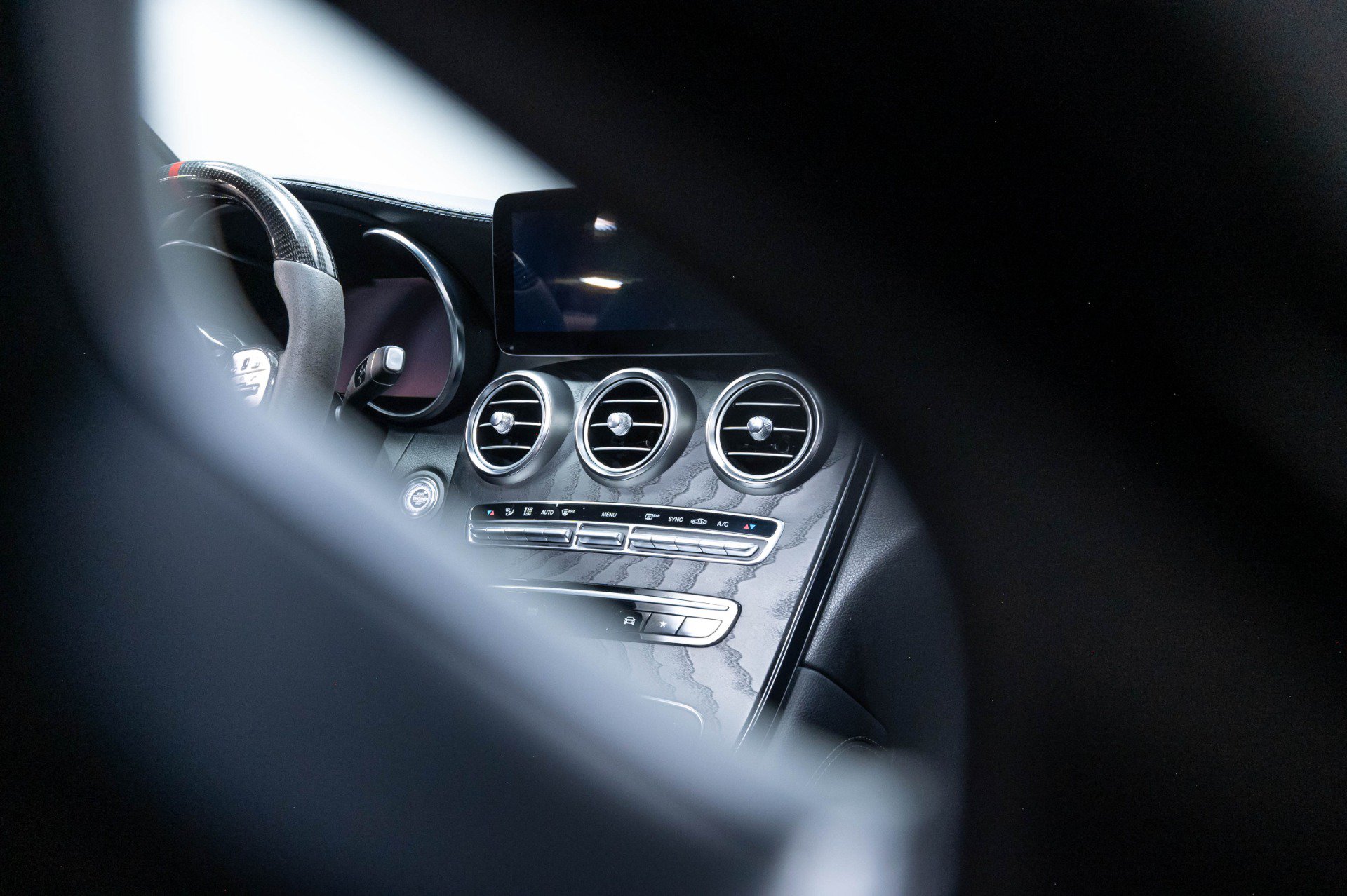 Used 2020 Mercedes-Benz GLC 63 AMG 4MATIC Coupe image 22