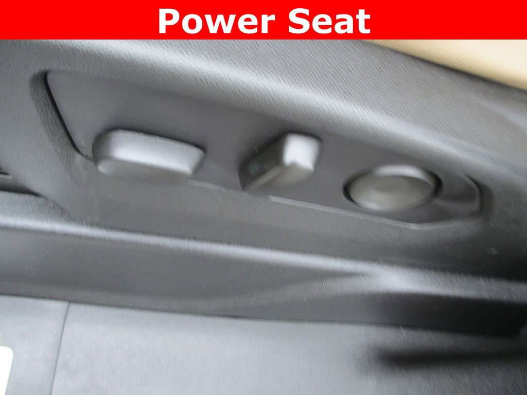 Used 2021 Chevrolet Tahoe Premier AWD/4WD image 29