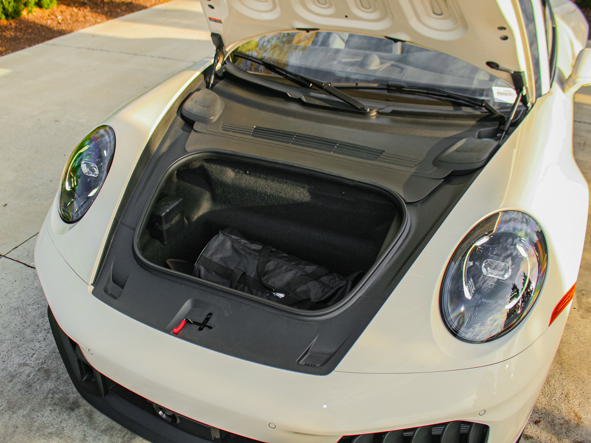 Used 2025 Porsche 911 Targa 4 GTS image 33