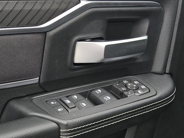 New 2026 RAM 3500 Big Horn AWD/4WD image 27