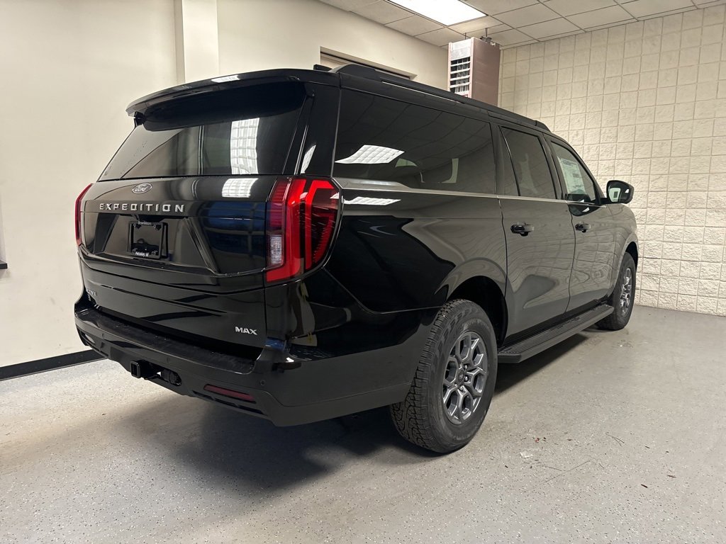 New 2025 Ford Expedition Max Active image 20