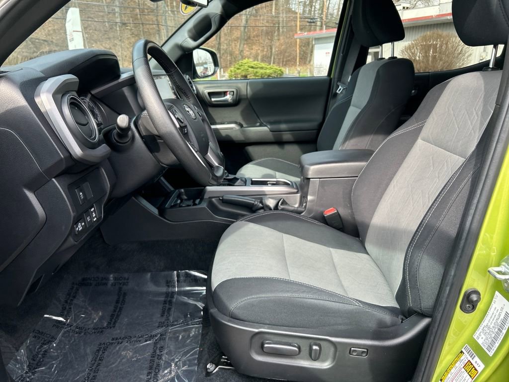 Certified 2023 Toyota Tacoma TRD Sport image 17