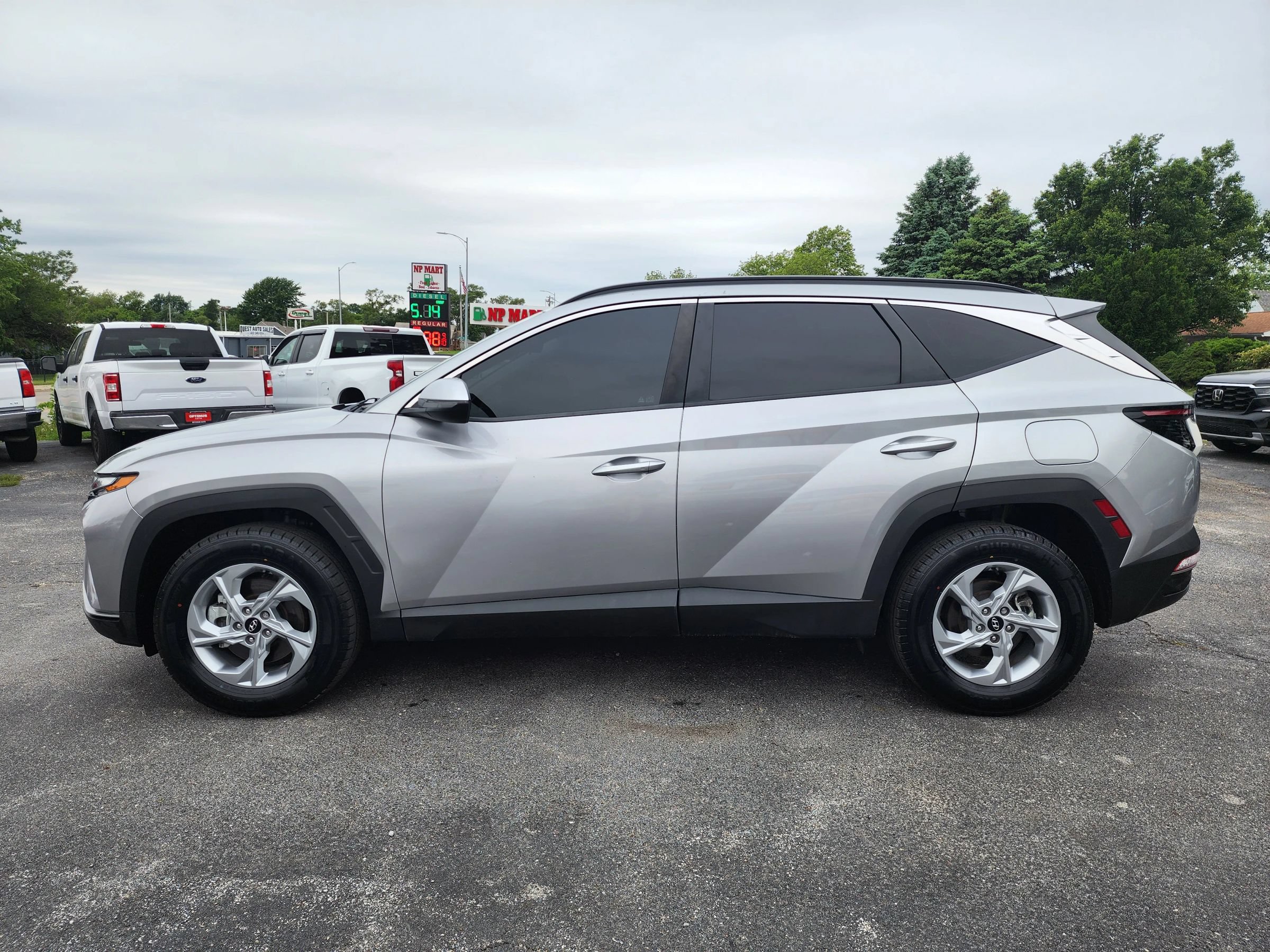 Used 2023 Hyundai Tucson SEL AWD/4WD image 4