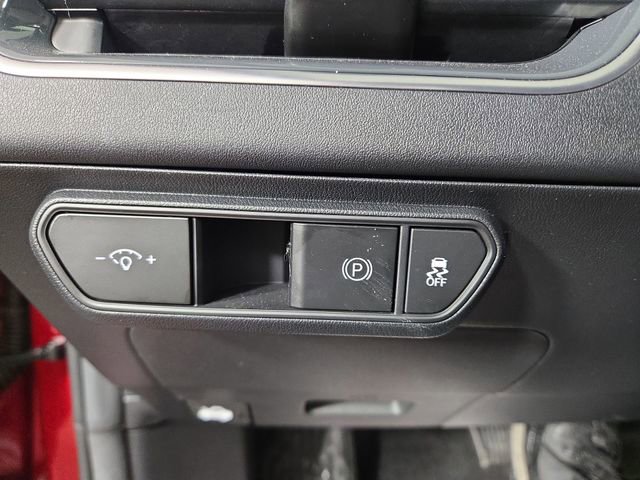 Certified 2025 Kia K4 GT-Line image 30