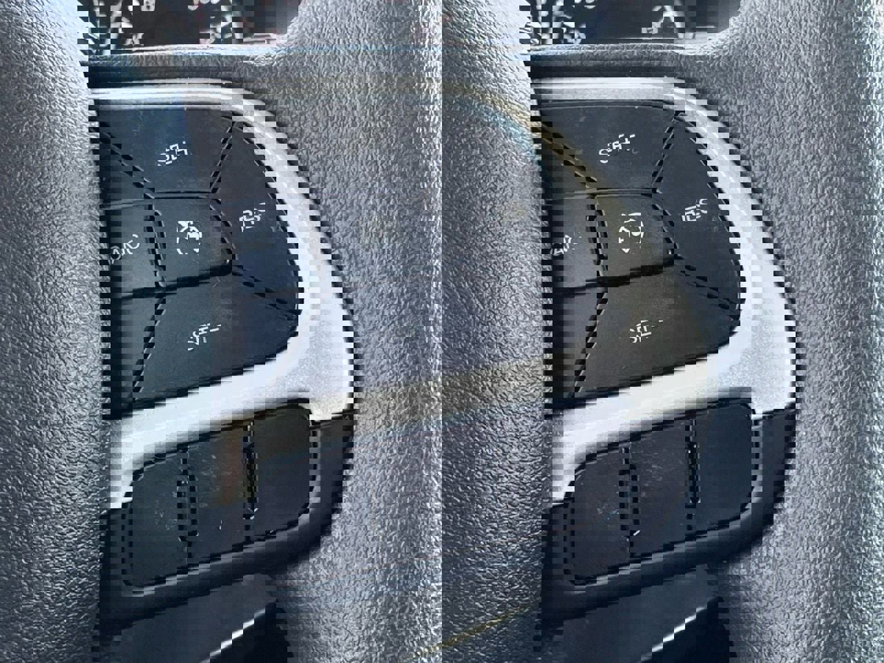 Used 2023 Jeep Renegade Latitude image 25