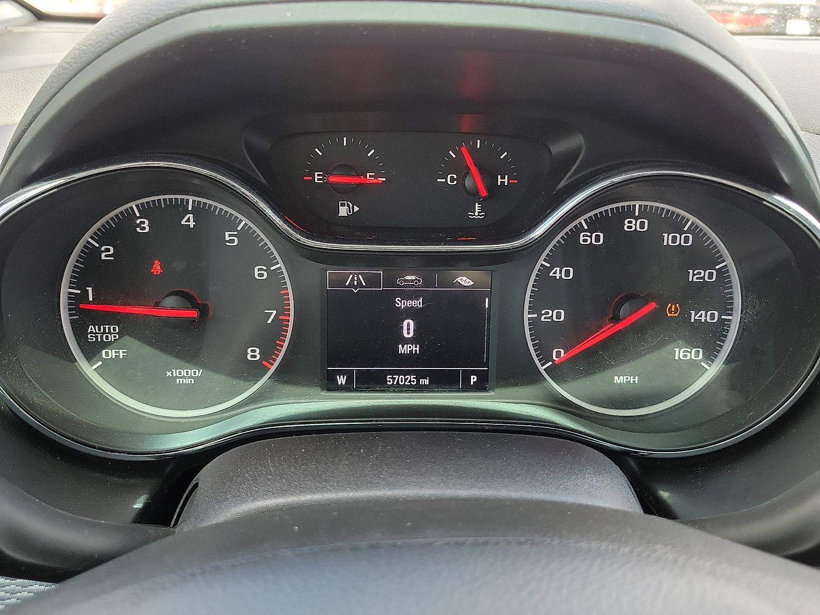 Used 2019 Chevrolet Cruze LT w/ Convenience Package FWD image 18