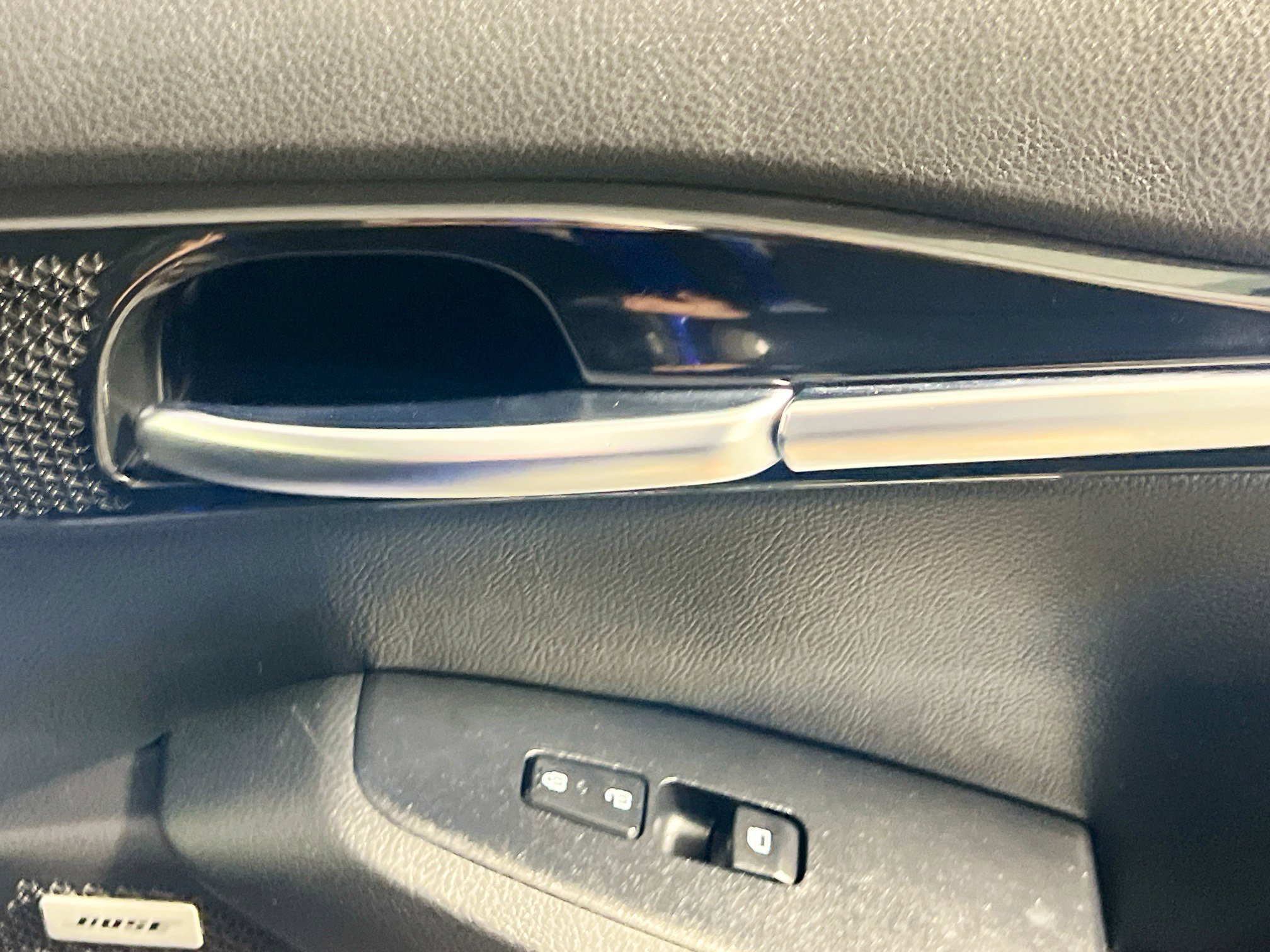 Used 2021 Kia Seltos SX w/ SX Sunroof Package image 31