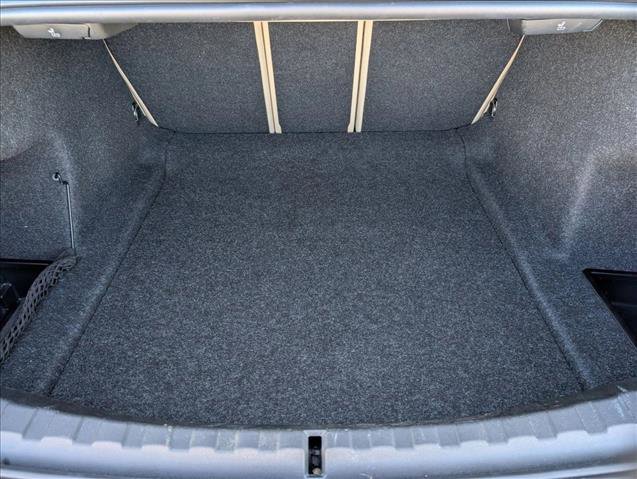 Certified 2025 BMW 330i Sedan w/ Convenience Package image 6