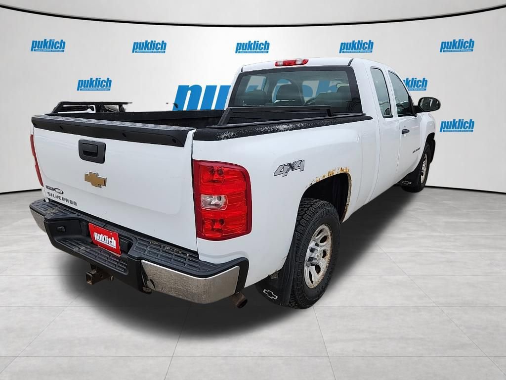 Used 2009 Chevrolet Silverado 1500 W/T AWD/4WD image 5