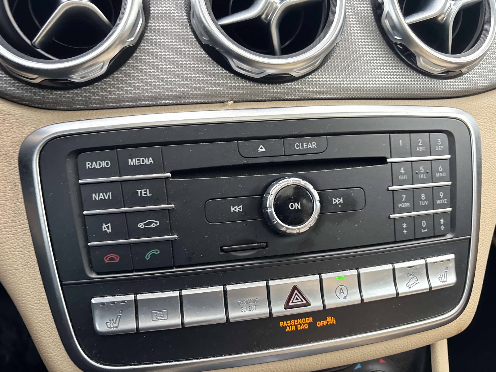 Used 2018 Mercedes-Benz GLA 250 4MATIC image 31