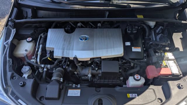 Used 2017 Toyota Prius Two w/ Prius Two Safety Plus Package FWD image 40