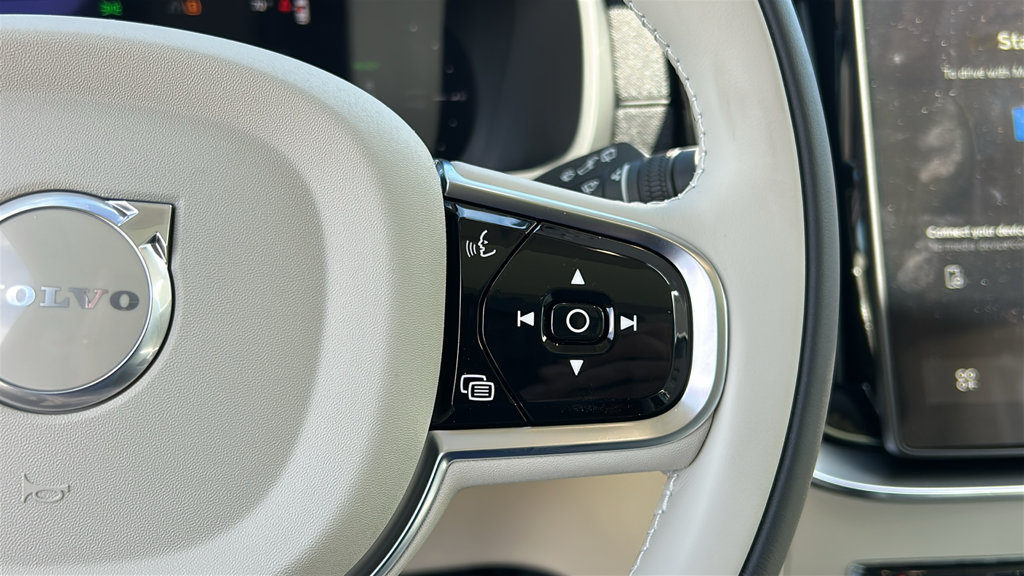 New 2027 Volvo XC90 T8 Ultra AWD/4WD image 14