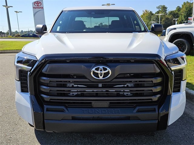 New 2026 Toyota Tundra SR image 2