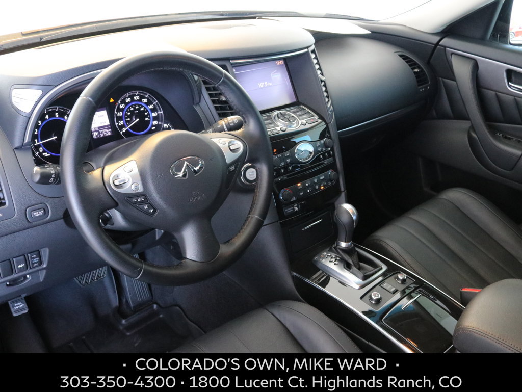 Used 2017 INFINITI QX70 AWD w/ Premium Package image 7