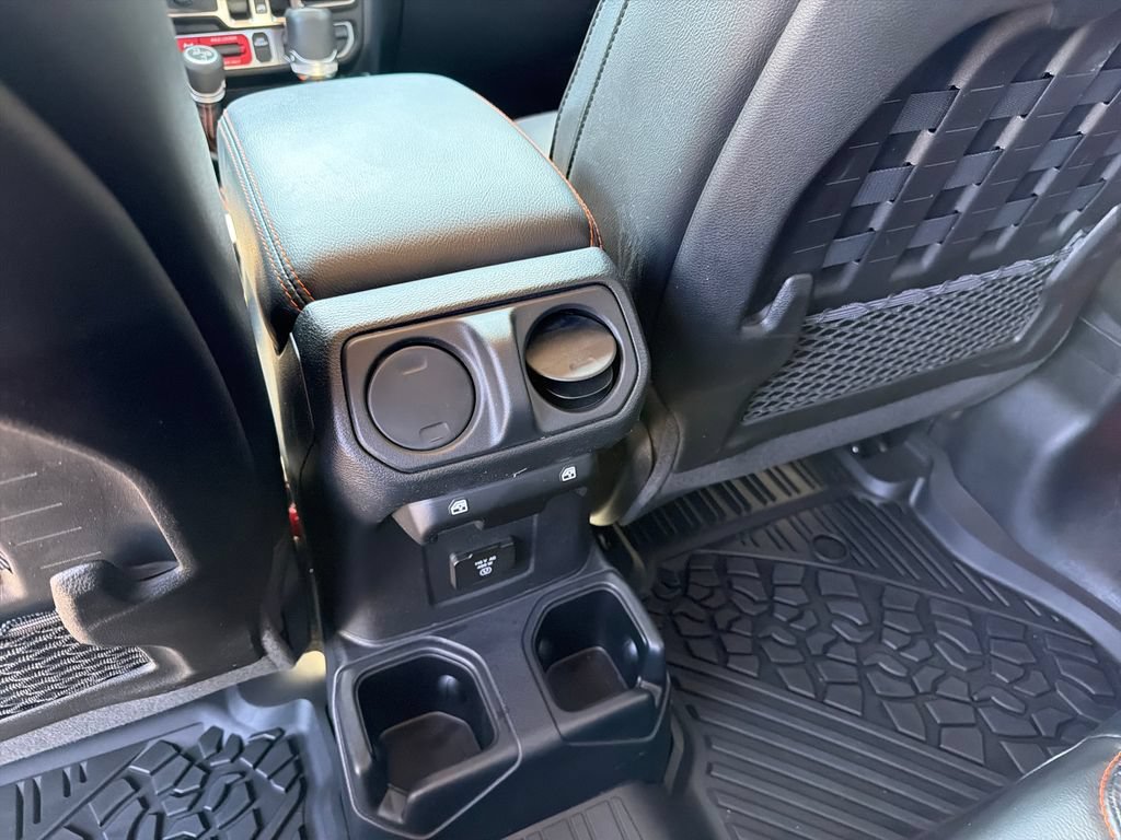 Used 2023 Jeep Gladiator Mojave w/ LED Lighting Group AWD/4WD image 32