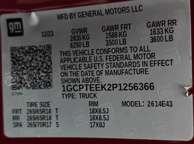 Used 2023 Chevrolet Colorado Trail Boss w/ Technology Package AWD/4WD image 42